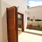 Leticia Apartamento