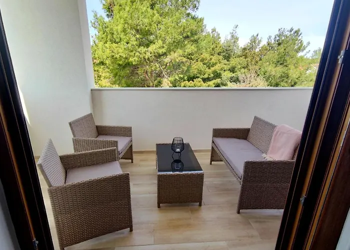 Leticia Apartman Vrsi