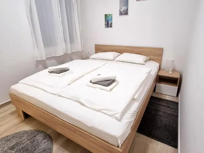 Leticia Apartman *
