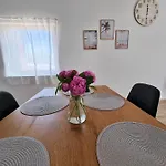 Leticia Apartament Vrsi