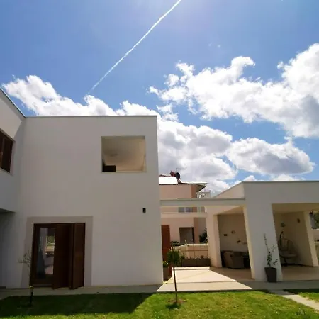 Leticia Apartamento