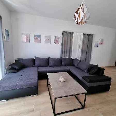 Apartamento Leticia