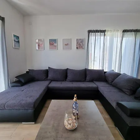 Apartamento Leticia