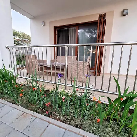 Leticia Apartamento Vrsi