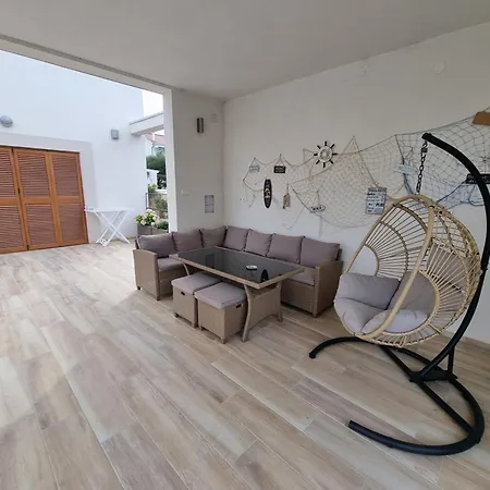 Appartamento Leticia Vrsi